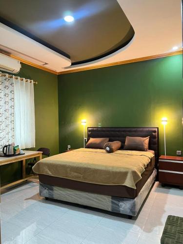 room detail thumbnail 0