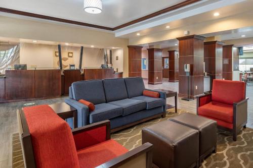 大堂, Comfort Suites Olive Branch - Memphis South in 奧利弗布蘭治