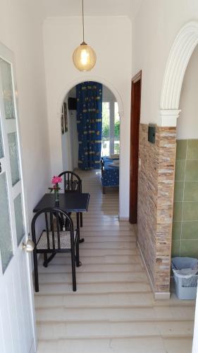 Dimitra Apartments G Located in Corfu, Dimitra Apartments is a perfect starting point from which to explore Corfu Island. The property offers a high standard of service and amenities to suit the individual needs of all tr
