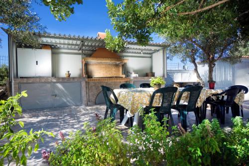  Skamagkas M. Apartments in Stavros