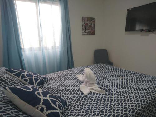 2 double beds