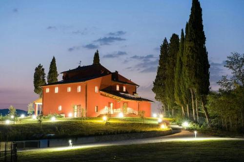 Exterior view, Converted Barn With Sunset Views In Tuscany in Incisa D`ar