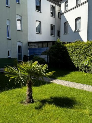 Paris: Messe-, Business-, Ferienwohnung in Hilden, Deutschland