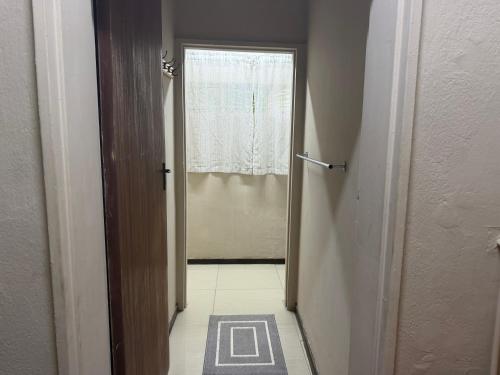 Marzel Guesthouse - Room 2 in Britstown
