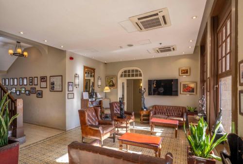 Lobby, The Colony Hotel in Haifa