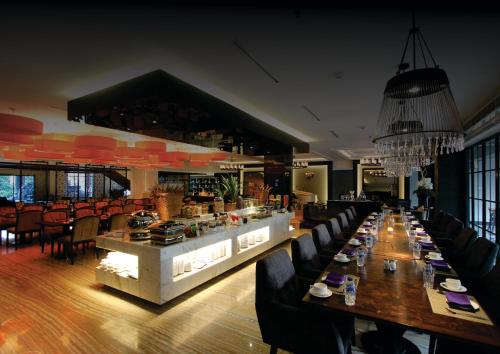 Храна и напитки, Blue Sky Hotel in Gunung Samarinda