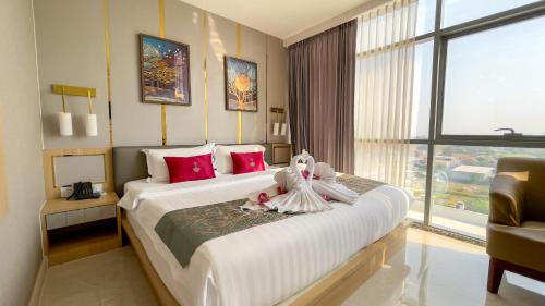 room detail thumbnail 1