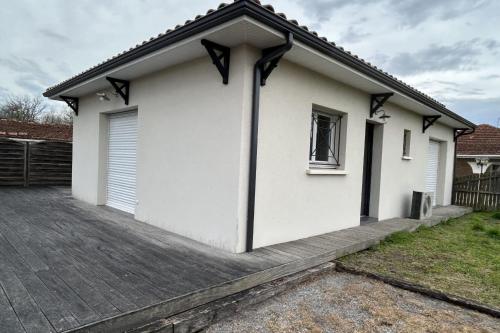 Beautiful 2-bedroom family home in Lanton