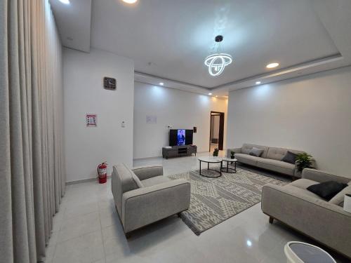 شقة مميزة للايجار - image 4
