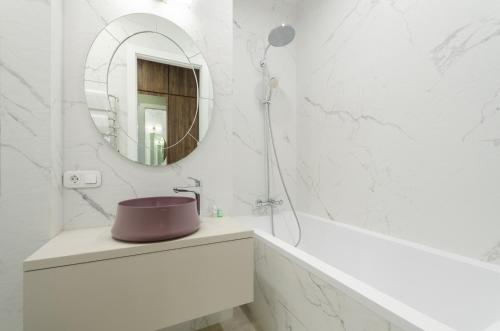 20-277 Central Park John McCain 7 Kyiv centre fantastic city view 15 kW backup power Petrovdom Apartment - image 2