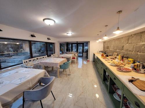 Restaurant, Aronson Villa Tusnad in Baile Tusnad