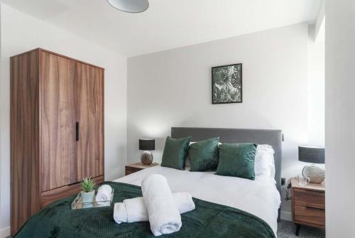 Contemporary 1 Bedroom Liverpool Apartment, Liverpool (photo 11)