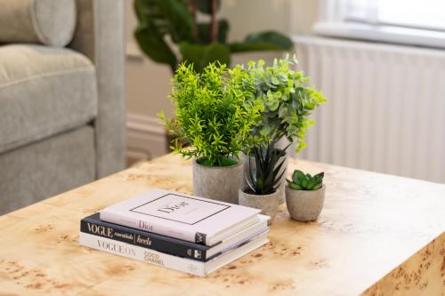 1 Bed Chic Apartments in Chelsea Central London FREE WIFI by City Stay Aparts London - image 5