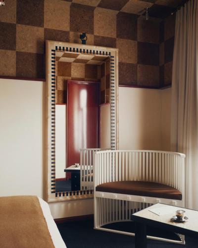 Hotel Luxia - image 10