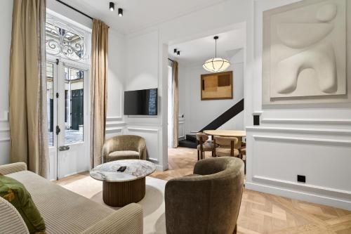 Villa élégante, Champs-Élysées, Opéra-Monceau, AC