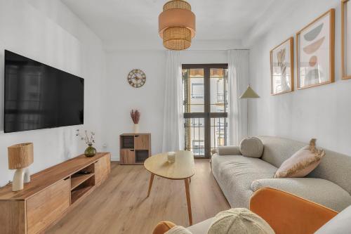 Alonso Relax with Garage By ELE Apartments