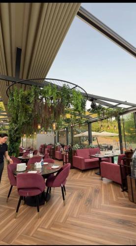 Restaurant, Royal Gardens family resort in Yusufkhona
