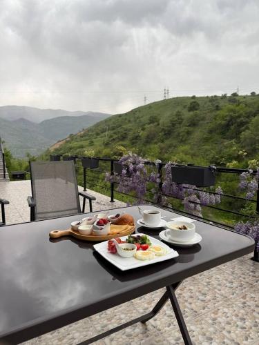 Royal Gardens family resort in Yusufkhona