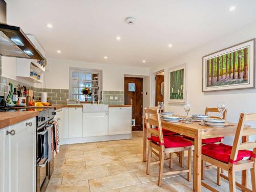 Létesítmények, 2 Bed in Swindon oc-93489 in Ashbury