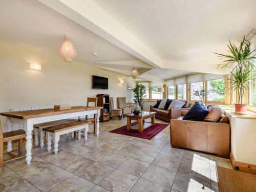 3 Bed in Buxton oc-96212 gîte à louer Tideswell Dale