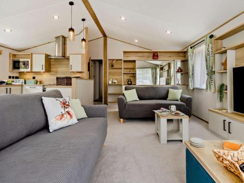 Iekārtas, 3 Bed in Shrewsbury oc-94112 in Bentlawnt