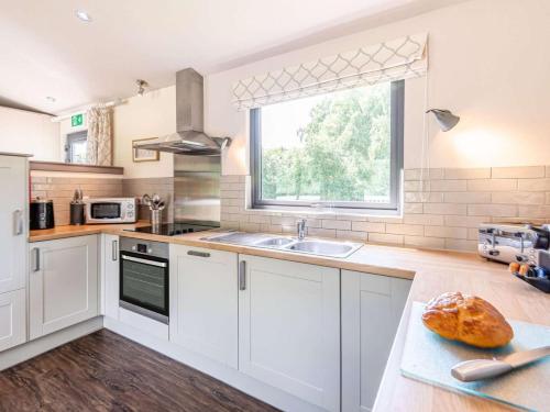 Iekārtas, 2 Bed in Newark oc-88429 in Bothamsall