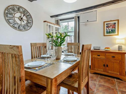 Iekārtas, 2 Bed in Oswestry oc-76537 in Whittington (Shropshire)