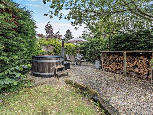 Iekārtas, 2 Bed in Oswestry oc-76537 in Whittington (Shropshire)