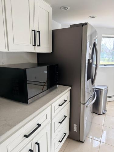 Cozy Lower Level Apt Retreat! in Huntington Station
