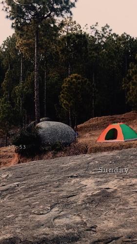 Panjpeer Rocks Campsite Camping near Islamabad - image 9
