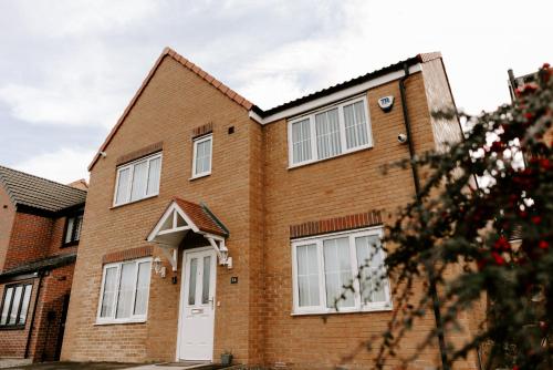 34 Buckthorn Grove, Middlesbrough, TS8 9BF – khách sạn tại Hemlington