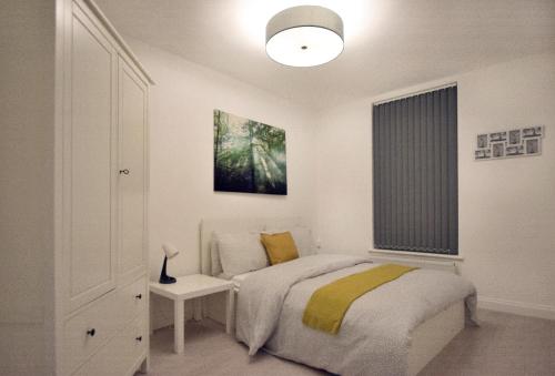 2 bedrooms London Easy Access to Landmarks - image 2