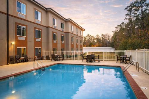 Sleep Inn & Suites Marion - Military Institute - image 31