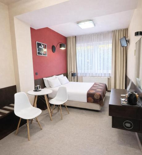 Hotel Ajax – Janki