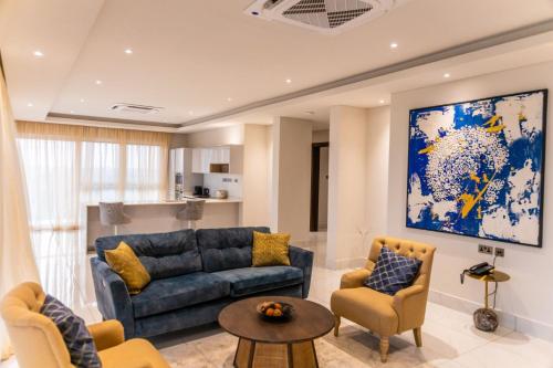BON HOTELS Five Seasons Palm Resort in แพรมแพรม