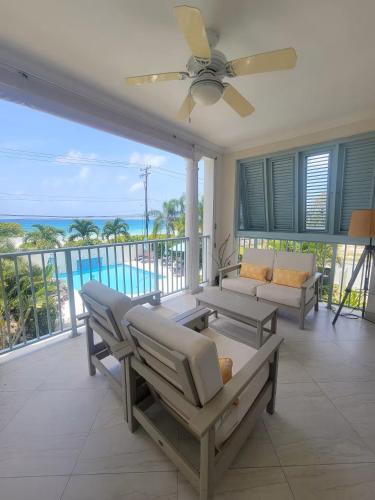 102 Lighthouse Bay Barbados – khách sạn tại Welches