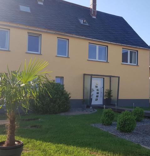 Ferienwohnung Monteurswohnung Arbeiterwohnung "Zum Fuchsbau" in 埃彭多夫