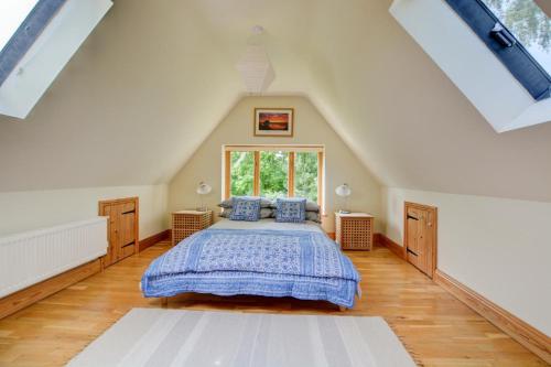 Iekārtas, 1 Bed in Bergh Apton oc-1387 in Loddona