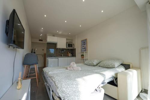 Cozy studio - waterfront in Saint-Laurent-du-Var