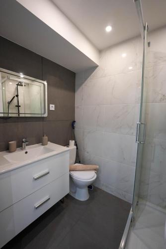 Cozy studio - waterfront in Saint-Laurent-du-Var