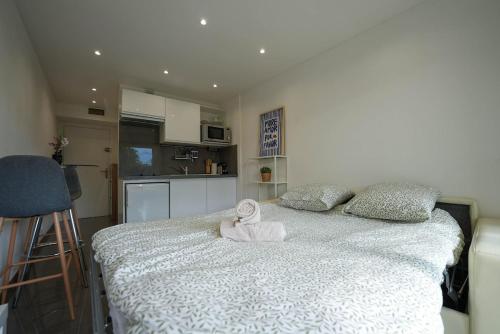 Cozy studio - waterfront in Saint-Laurent-du-Var