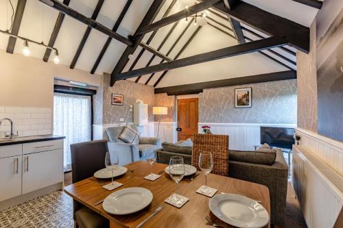 Facilities, 2 Bed in Hawsker oc-c30335 in High Hawsker