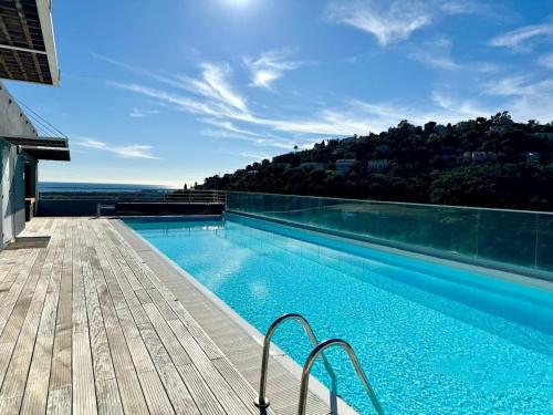 Panorama unique résidence standing Cannes à portée & Piscine Chauffée