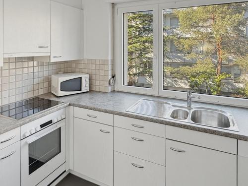Beautiful and very central 2BR flat - Sky3, Curych (fotografie 5)