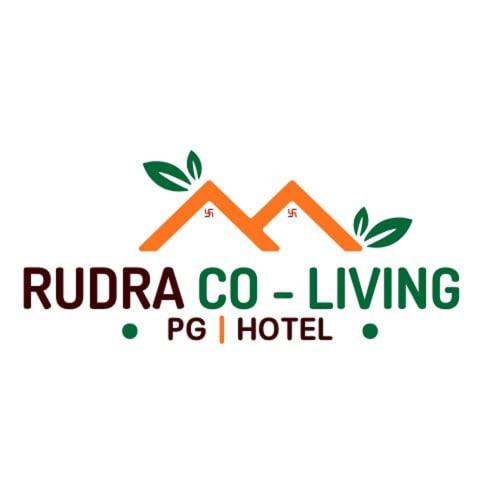 Hotel Rudra Co-Living near Panathuru Kere