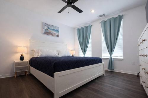 Big Lux King Bed St Augustine Near I95 Outlets – khách sạn tại Outlet Mall