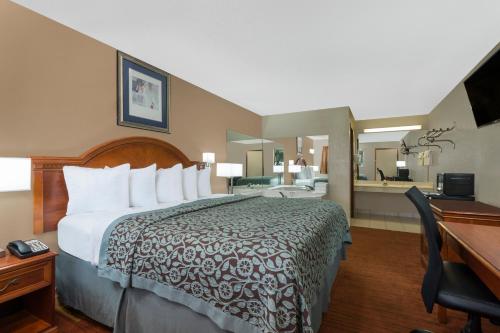莫米/托萊多戴斯酒店 (Days Inn by Wyndham Maumee/Toledo) in 毛米
