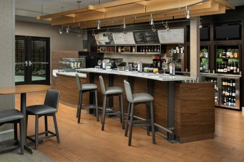 Courtyard by Marriott Portland Tigard - image 42