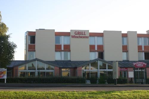 ibis Laon - main image