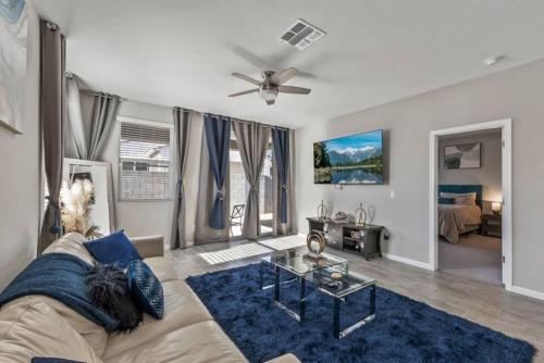 Spacious Surprise AZ Home King Bed Great WiFi Near Stadium Golf in Sun City